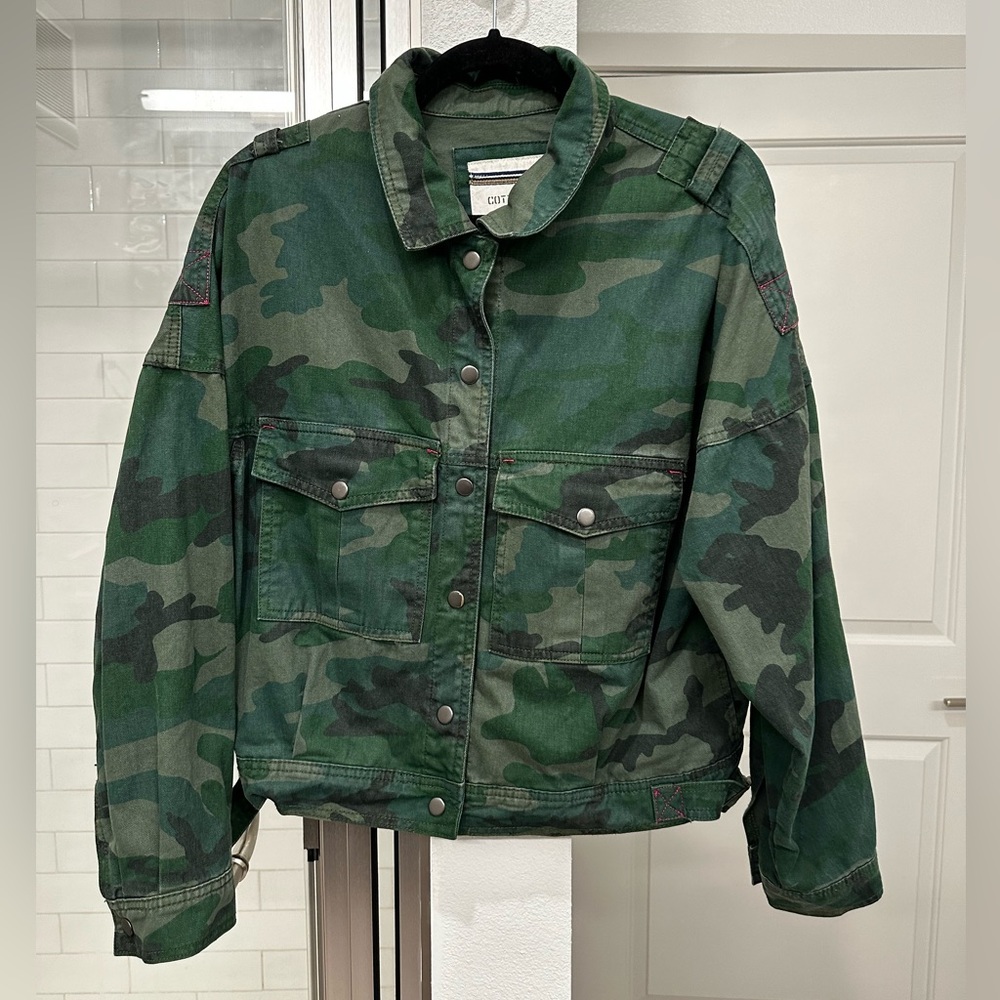 Cotton On Camo Jacket in size 8